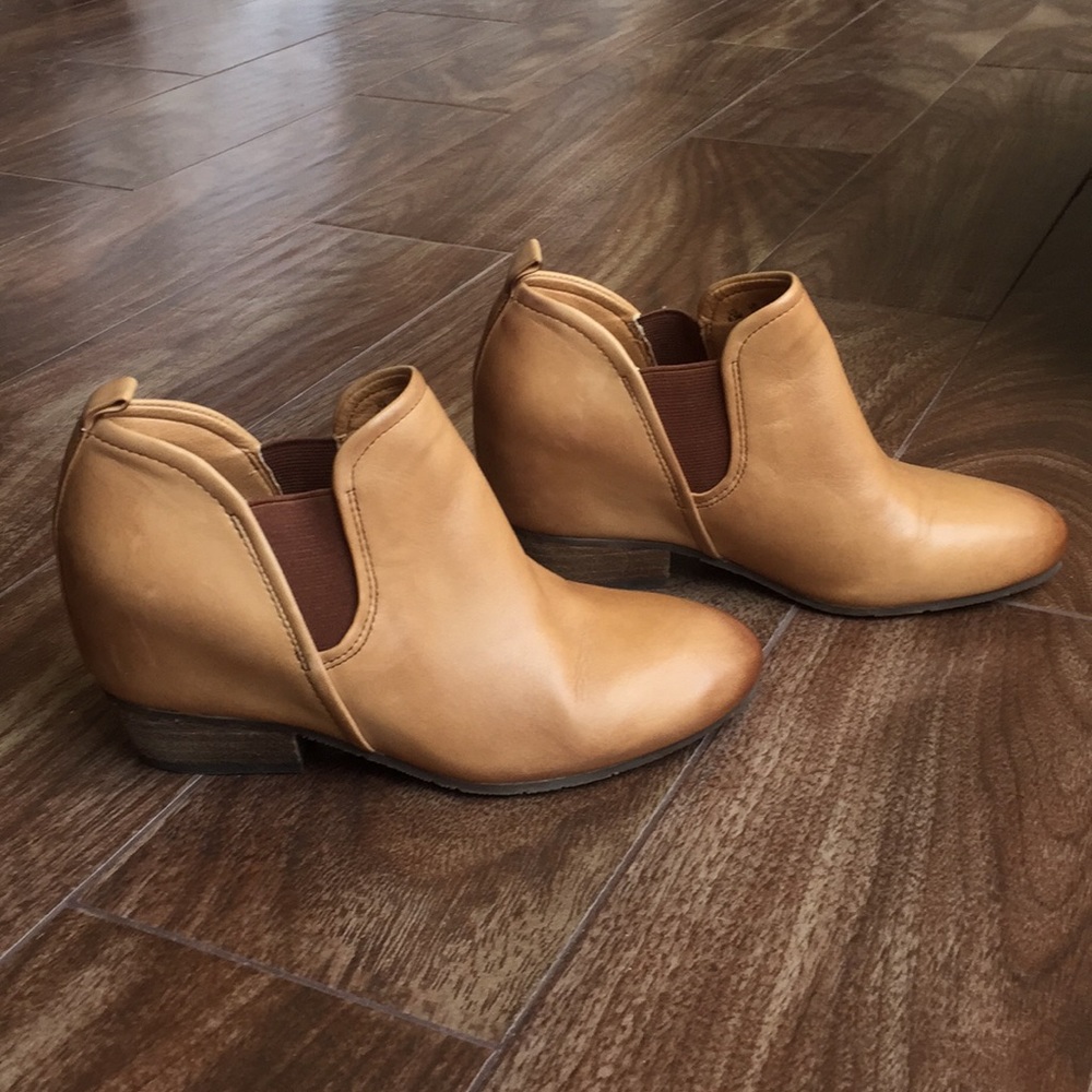Naya flex bootie